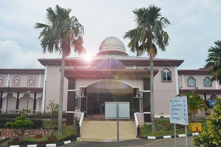 Kompleks Falak Al-Khawarizmi di Melaka