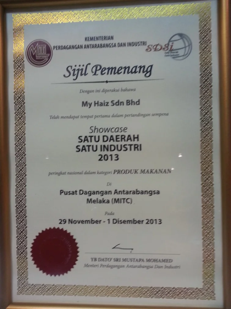 Award for Best products -SDSI — Anugerah peringkat Nasional — Di SDSI,Melaka,2013 — Pemenang kategory produk makana makanan,tempat PERTAMA.